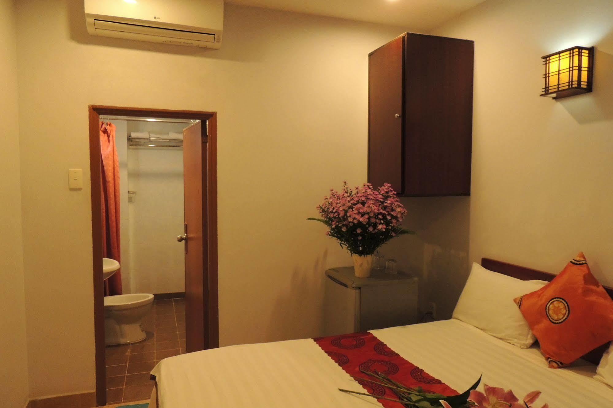 Sao Nam Hotel - Bui Vien Walking Street Ho Chi Minh-staden Exteriör bild